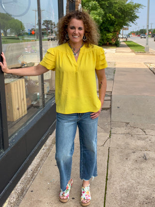 Tucked Sleeve Popover