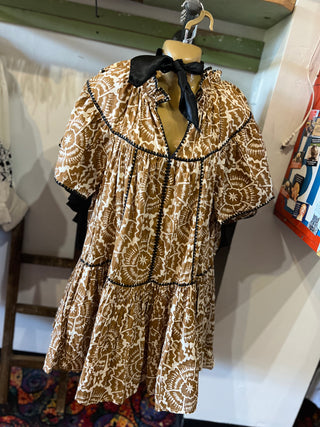 Shell Stitched Trim Dress