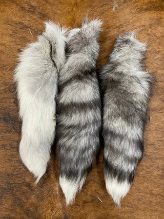 Natural Fox Tails - Ya Ya Gurlz