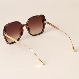 Oversized Rounded Frame Sunglasses - Ya Ya Gurlz